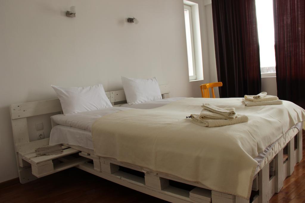 Villa "Forest Way" Pirdop 객실 사진