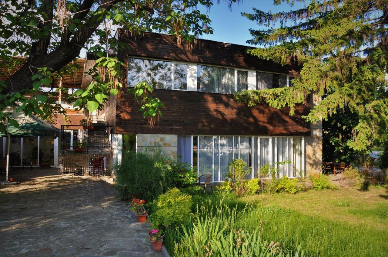 Villa "Forest Way" Pirdop 외부 사진
